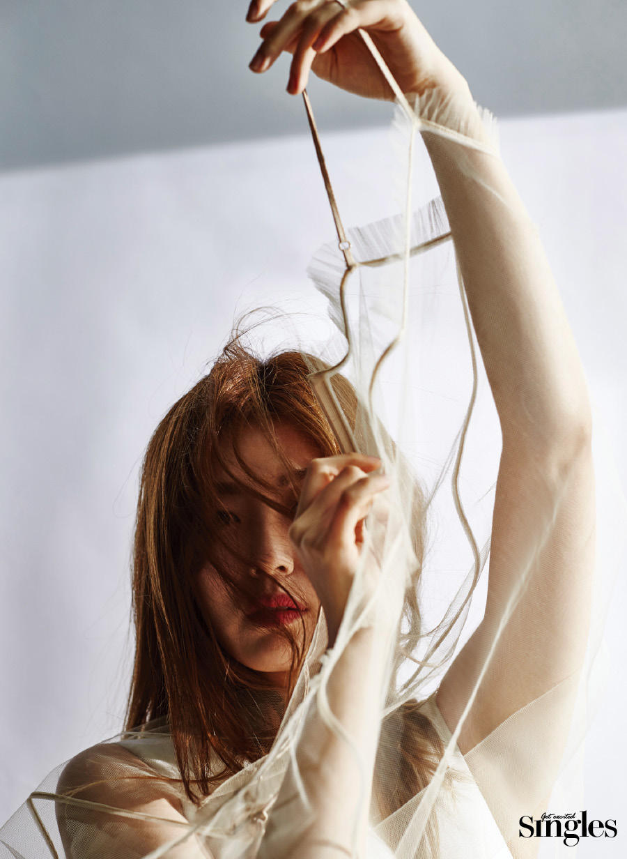 배우 남지현의 싱글즈 화보, 남지현, 남지현 수트너, 남지현 수상한 파트너,